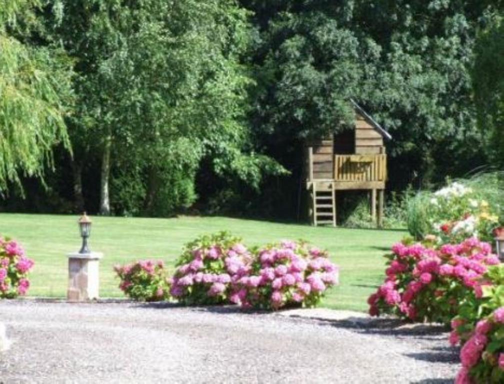 Le Clos Du Clocher Gueudecourt Екстериор снимка